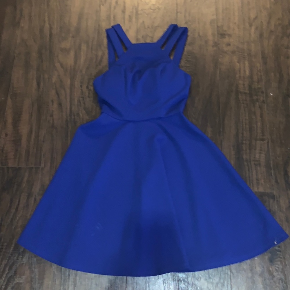 Royal blue shorter dress. Women’s size 0 (XS) (bra patted)